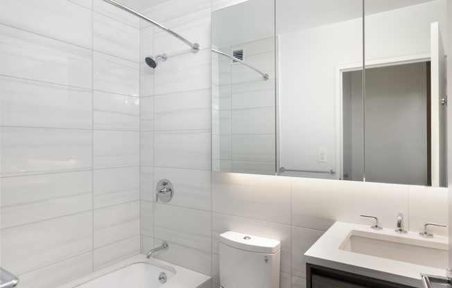 1 bed, 1 bath, $6,495, Unit 18H