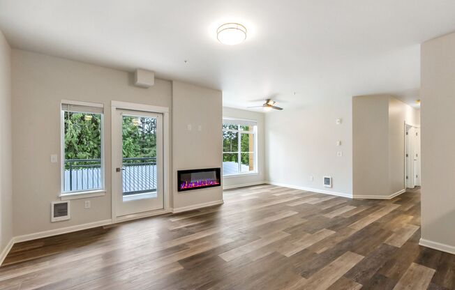 3 beds, 2 baths, 1,203 sqft, $2,895, Unit 207