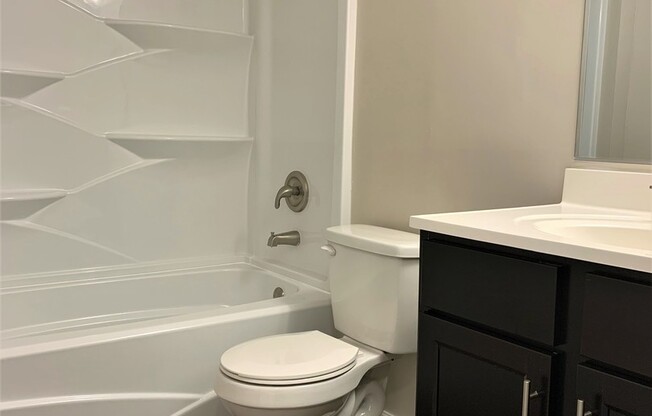 Studio, 1 bath, 495 sqft, $810, Unit N-0413