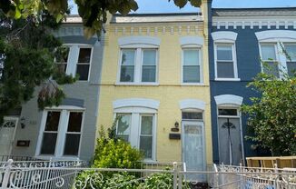 Hit it out of the Park with this 2BR / 1.5BA Rowhouse (Navy Yard & Capitol Riverfront)