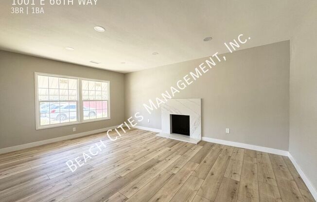 1001 E 66 WAY