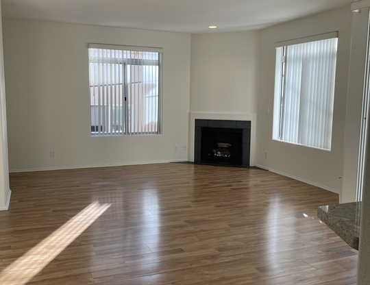 1 bed, 1 bath, 750 sqft, $2,850, Unit 301