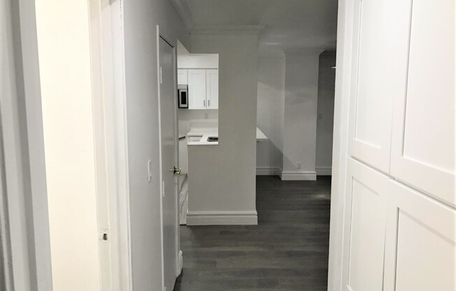 1 bed, 1.5 baths, 985 sqft, $3,495, Unit 306