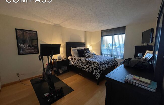 1 bed, 1 bath, $2,700, Unit 5B