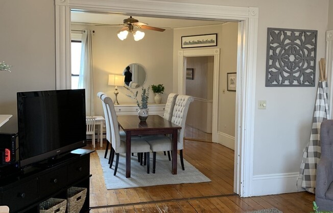 28 CORDIS ST