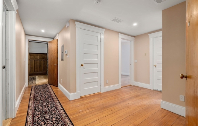 1863 BEACON ST