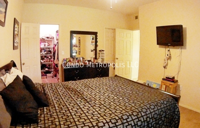 2600 Robert Trent Jones Dr. #916