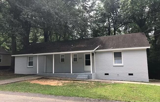 This is an Adorable 4 Bedroom 2 Bath home in Gastonia