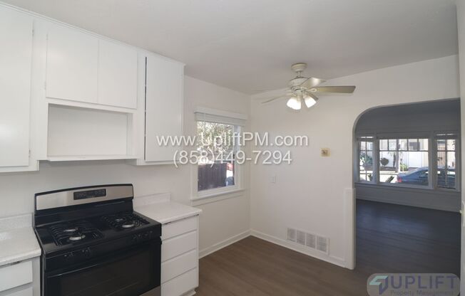 2 Bed 1 Bath Home Near The Beach