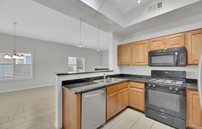 2 beds, 2 baths, $1,600, Unit # 1004