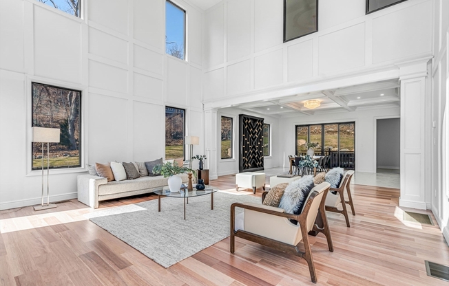 20 AMBERWOOD DR