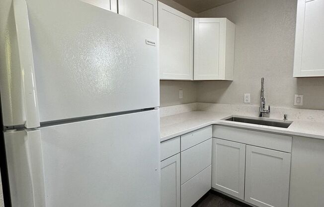 2 beds, 1 bath, 960 sqft, $1,195, Unit 1101-H