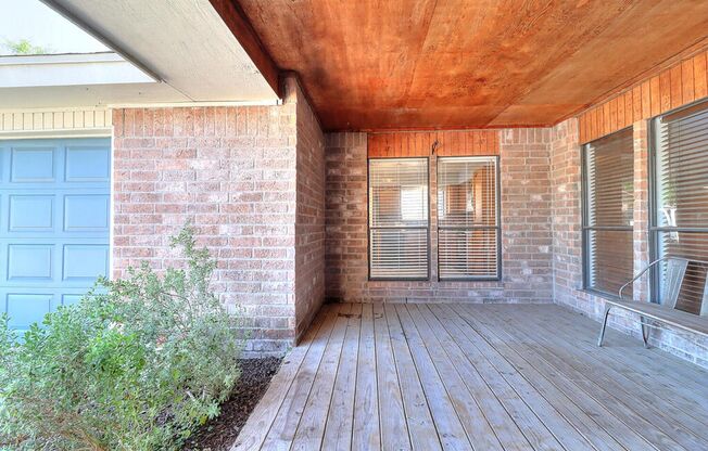 7034 Powderhorn - 3/bedroom 2/bathroom - $1,995/month