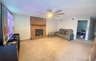 4 beds, 3.5 baths, $2,500