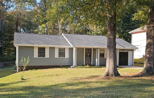 Great House, Great Price 3 BR, 1.5 BA Renovated Rex, GA Home