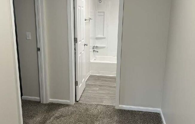 2 beds, 1.5 baths, 1,425 sqft, $1,455, Unit 1101G