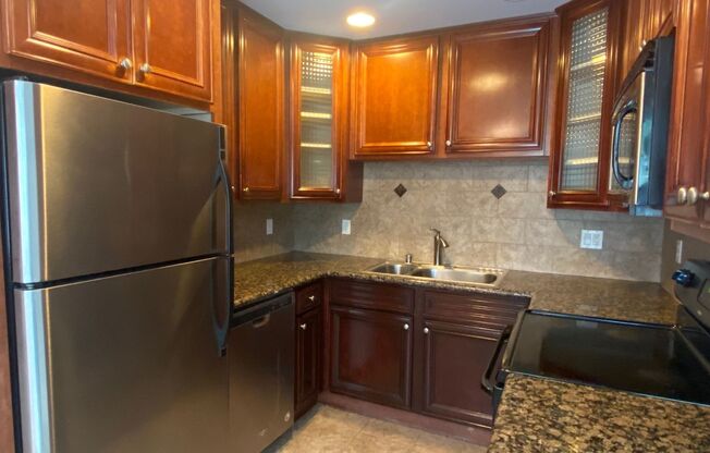 Perfectly Appointed Renovated 2 Bedroom 1 Bath Condo in Santa Clara