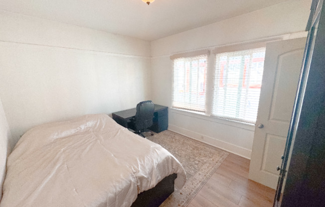 1735 ALT 19 AVE