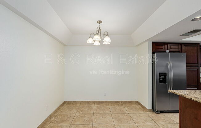 2 beds, 2 baths, 934 sqft, $1,649, Unit 117