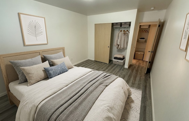 2 beds, 1 bath, 859 sqft, $2,695, Unit C-202