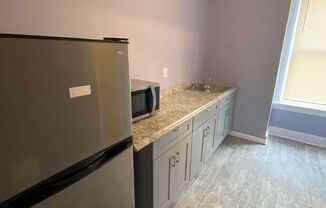 1 bed, 1 bath, 600 sqft, $900, Unit 3B