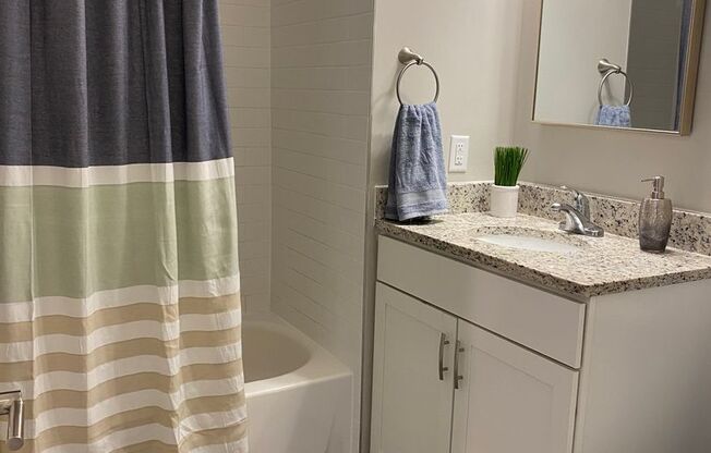 3 beds, 1 bath, 1,100 sqft, $1,695, Unit 145101R