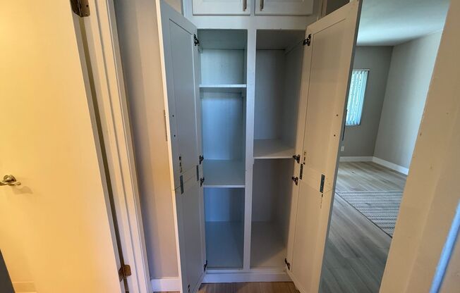 1 bed, 1 bath, 436 sqft, $1,895, Unit 32