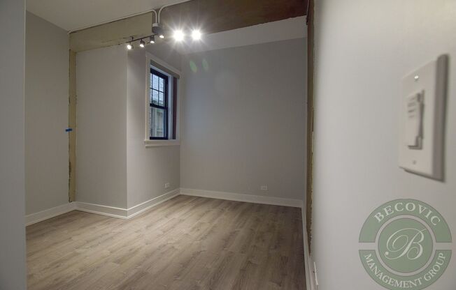 2 beds, 1 bath, 570 sqft, $2,350, Unit 102