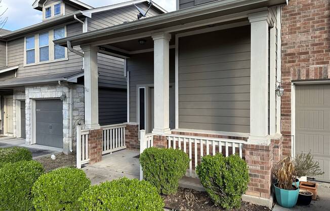 10214 MAYDELLE DR