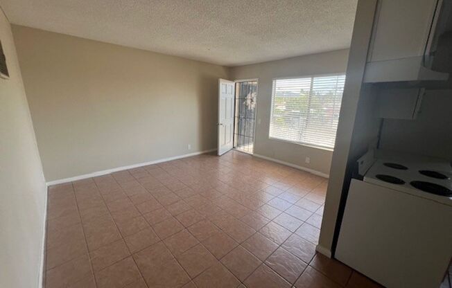 1 bed, 1 bath, 550 sqft, $1,850