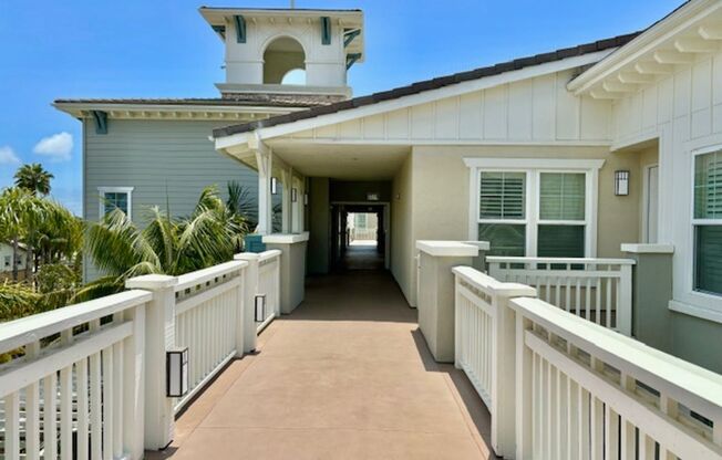 Oxnard | Seabridge | 3 Bed+ 2 Bath | UNFURNISHED | 1561 Windshore Way