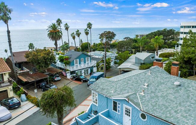 Escape to South Laguna Beach – 3 Bedroom Beach Bungalow with Ocean Views!