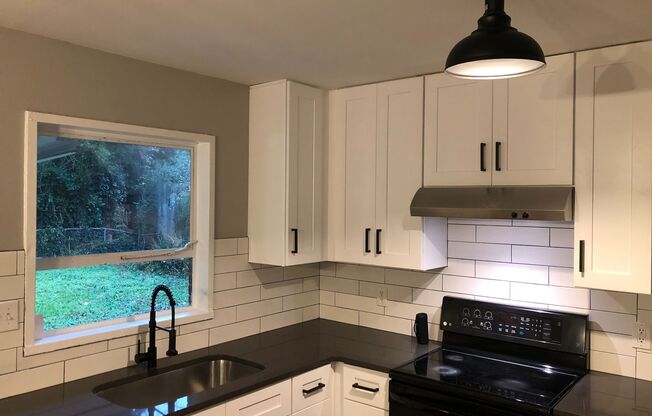 4 Bed Ranch In Decatur w/ Fenced Yard!