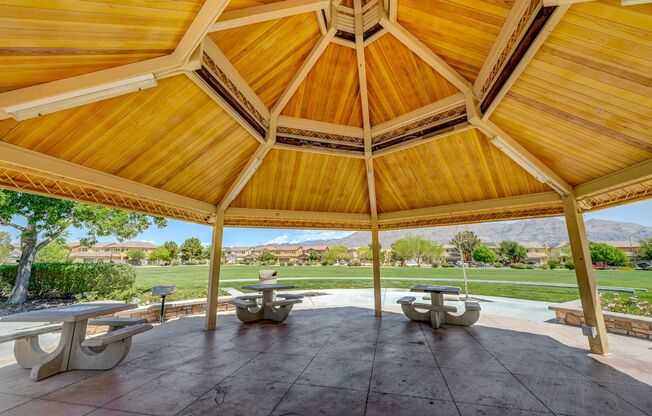 3 beds, 2 baths, $1,795