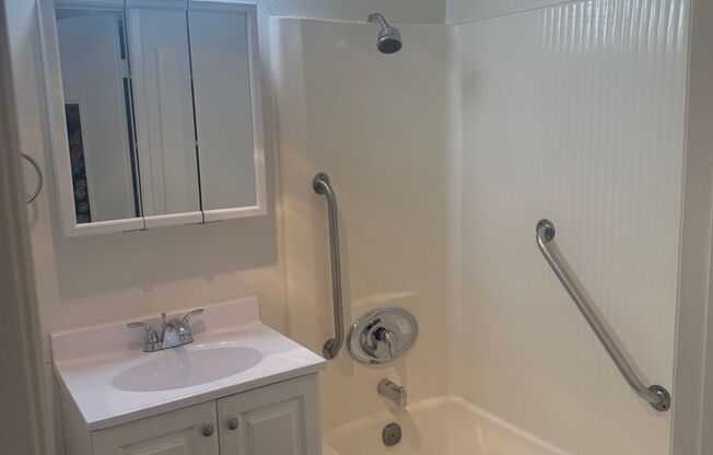 1 bed, 1 bath, 500 sqft, $1,895, Unit 38