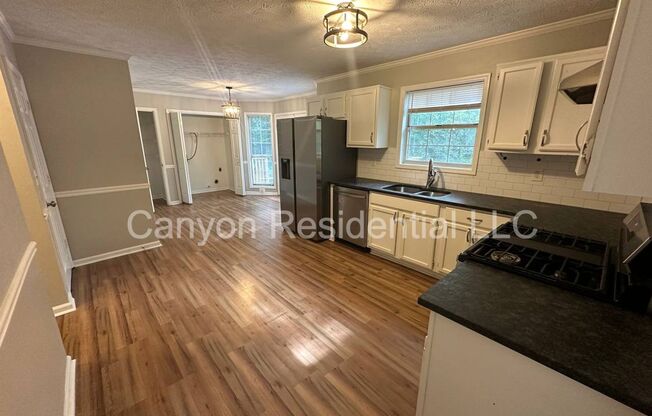 Recently Renovated!!Beautiful 4BR home.