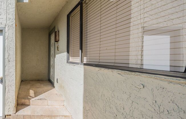 3 beds, 2.5 baths, $2,250