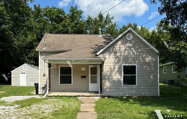 Historic 2 Bedroom, 1.5 Bathroom Home in Northside Springfield