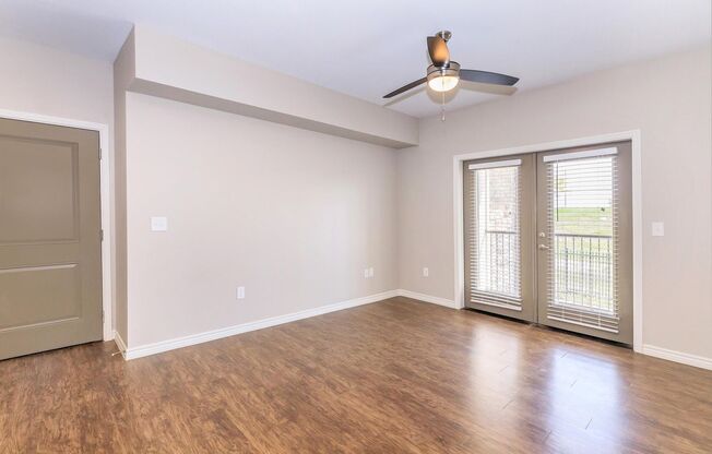 2 beds, 2 baths, 1,039 sqft, $1,616, Unit 1124