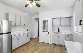 1 bed, 1 bath, 825 sqft, $800, Unit 4765 - 1F