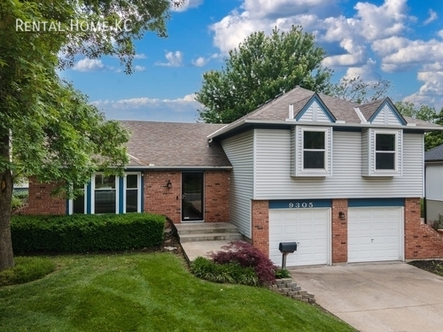 9305 W 82 ST