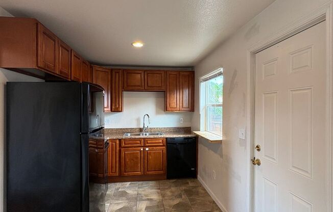 Apartments for Rent at 3220–3250 W 55th Place | Denver, CO 80221