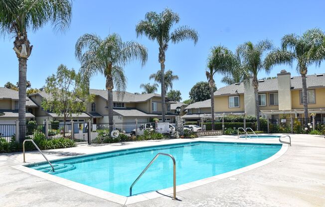 3 beds, 2.5 baths, $4,350, Unit # 11