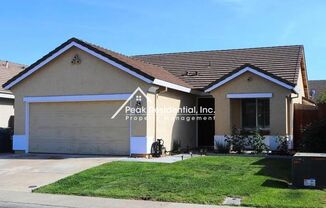 Wonderful 3bd/2ba Antelope Home with 2 Car Garage!