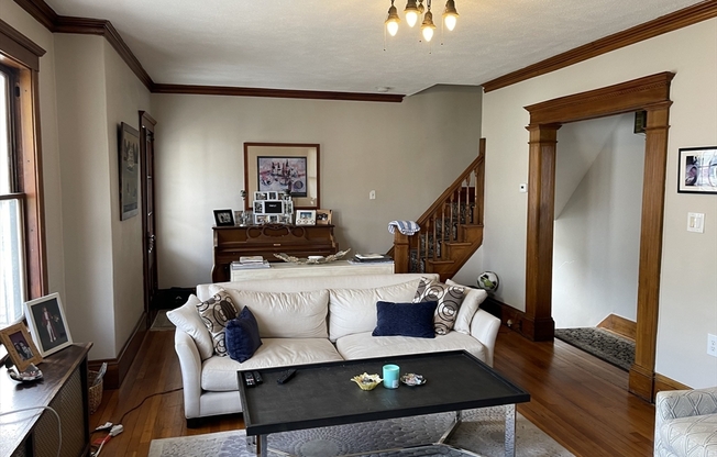 12 CHESTER RD