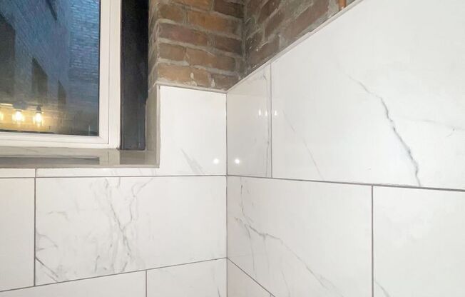 1 bed, 1 bath, 525 sqft, $1,475, Unit House