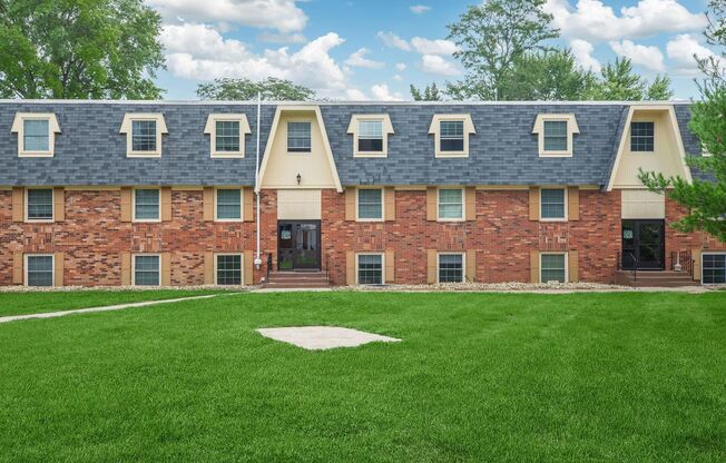 1 bed, 1 bath, 725 sqft, $985, Unit 10-6B