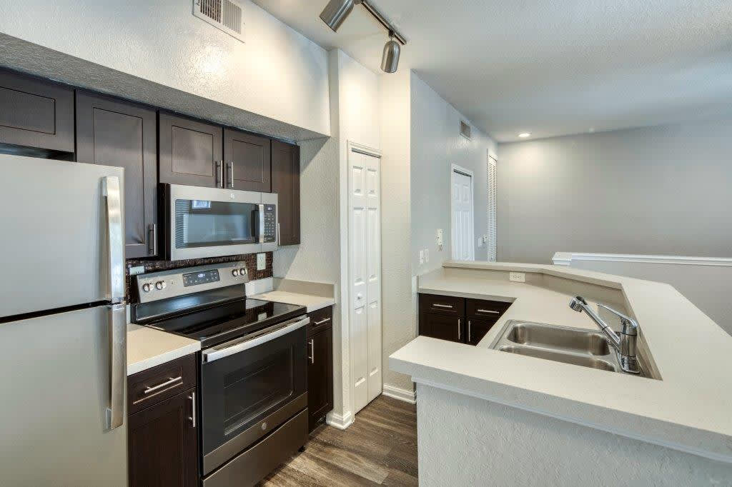 Welcome to Our Apartments in Riverview, FL