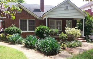 2 bedroom 1.5 bathroom -1 month free