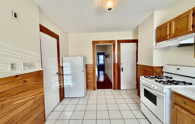 1 bed, 1 bath, 600 sqft, $2,080, Unit 17